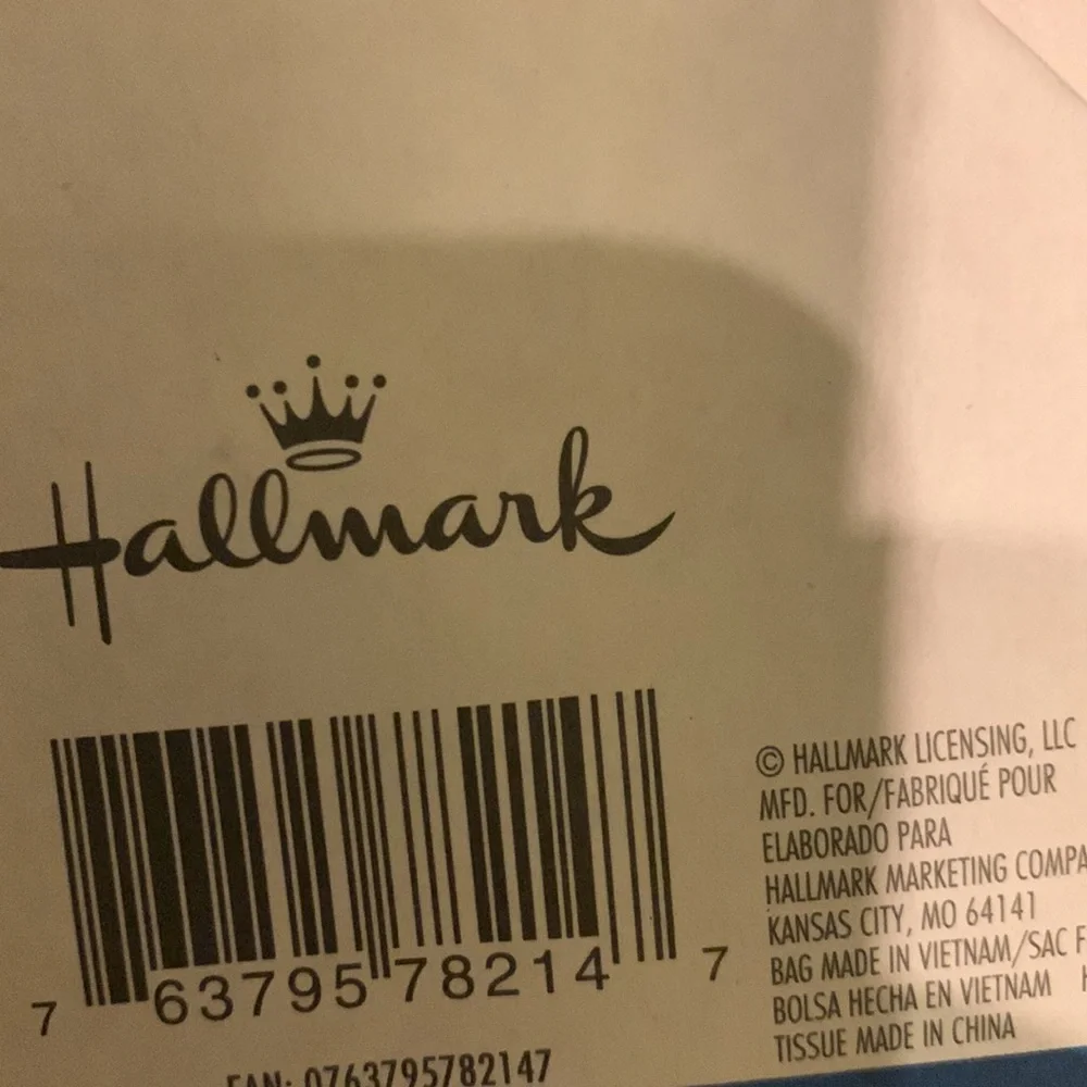 3 hallmark gift bags